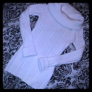 White cowl neck sweater medium